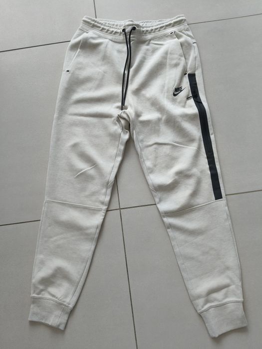 Spodnie Nike Tech Fleece r.S