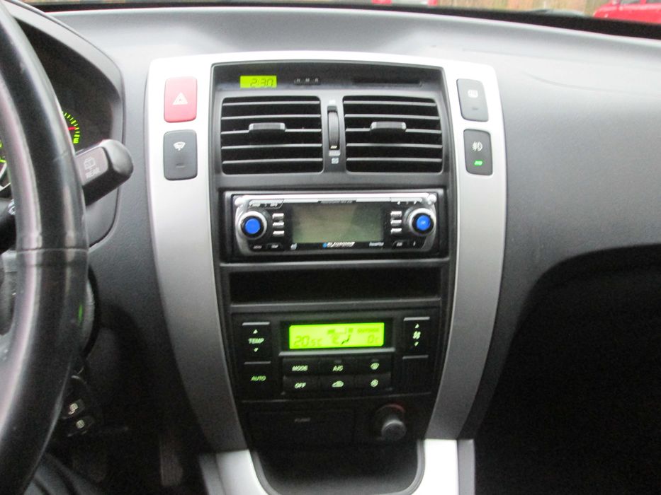 HYUNDAI  TUCSON продам автомобиль