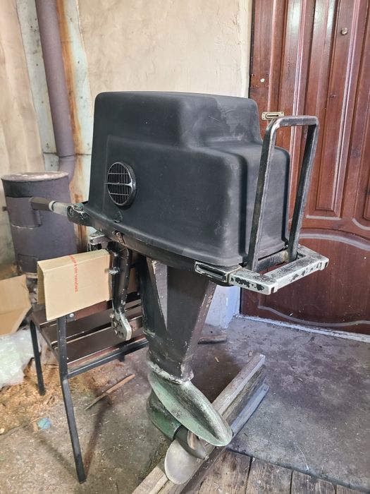 Лодочний мотор Вихрь 30