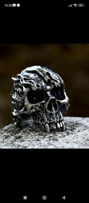 Sygnet męski czaszka nowość 2024