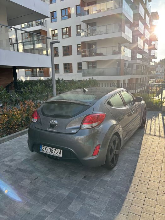 Hyundai Veloster