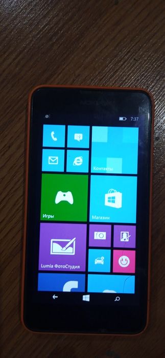 Nokia lumia 635.