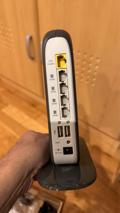 Router BELKIN Play Max