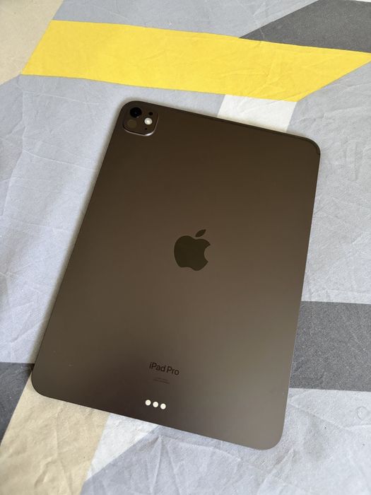 Продам iPad Pro 11 256 M4 WIFI