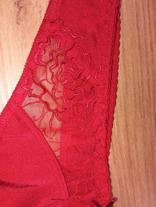 Majtki, stringi. Nowe