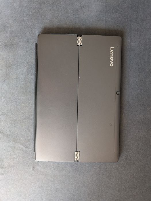 Продам планшет Lenovo Miix 520-12ikb