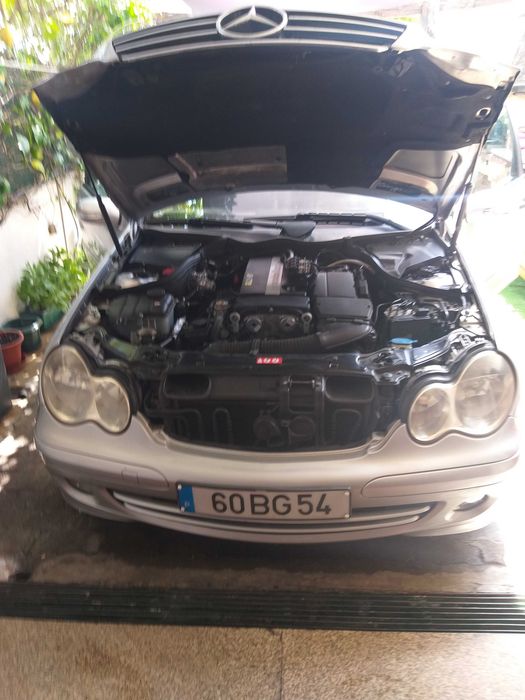 Mercedes C180 (gasolina e GPL)