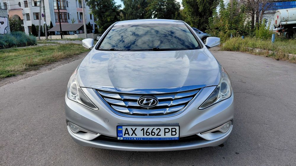 Hyundai Sonata 2014р 2.0 Автомат газ пропан