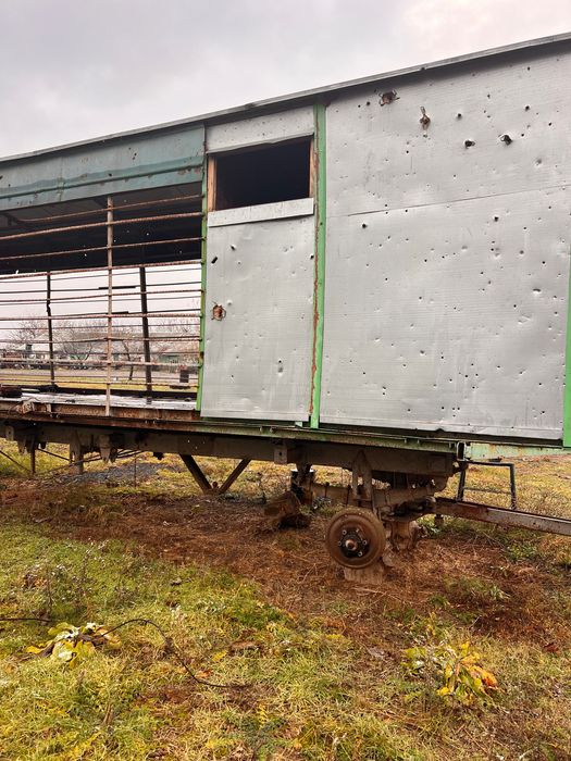 Павільйон платформа для перевезення і кочівлі пасіки