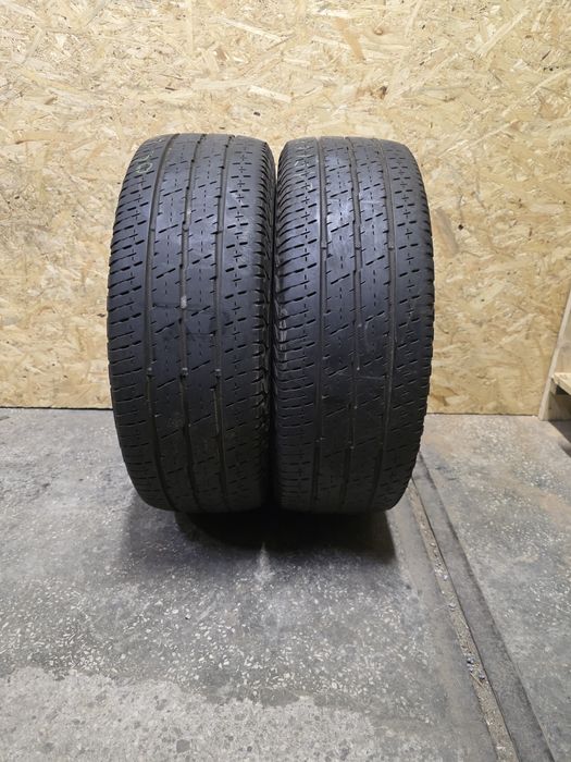 Para opon letnich Bus 215/65 R15C 104/102T Continental Vanco2