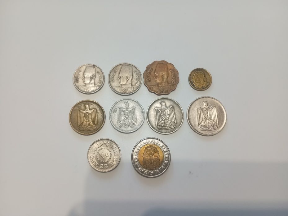 Монети ПАР та Єгипта ювілейні