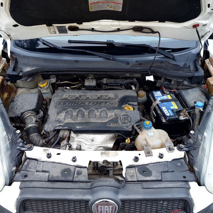 FIAT DOBLO 2011р, 1,6 дизель, 6 ступ МКПП