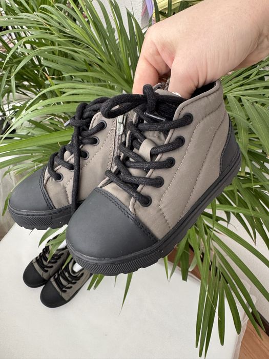 Черевички для хлопчика весна 23 та 24 р зара