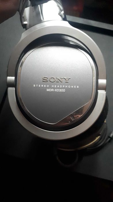 Sony  mdr xd 300