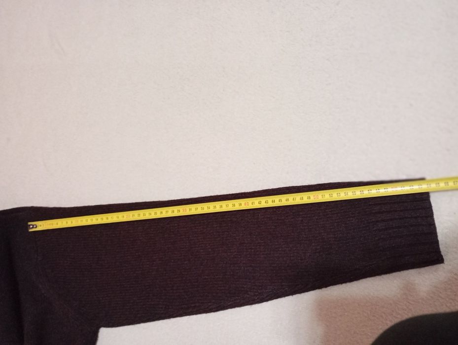 Светр,полувер новий