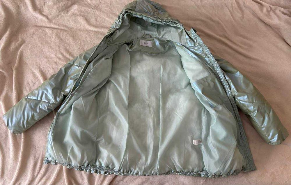 Куртка жіноча  осінь