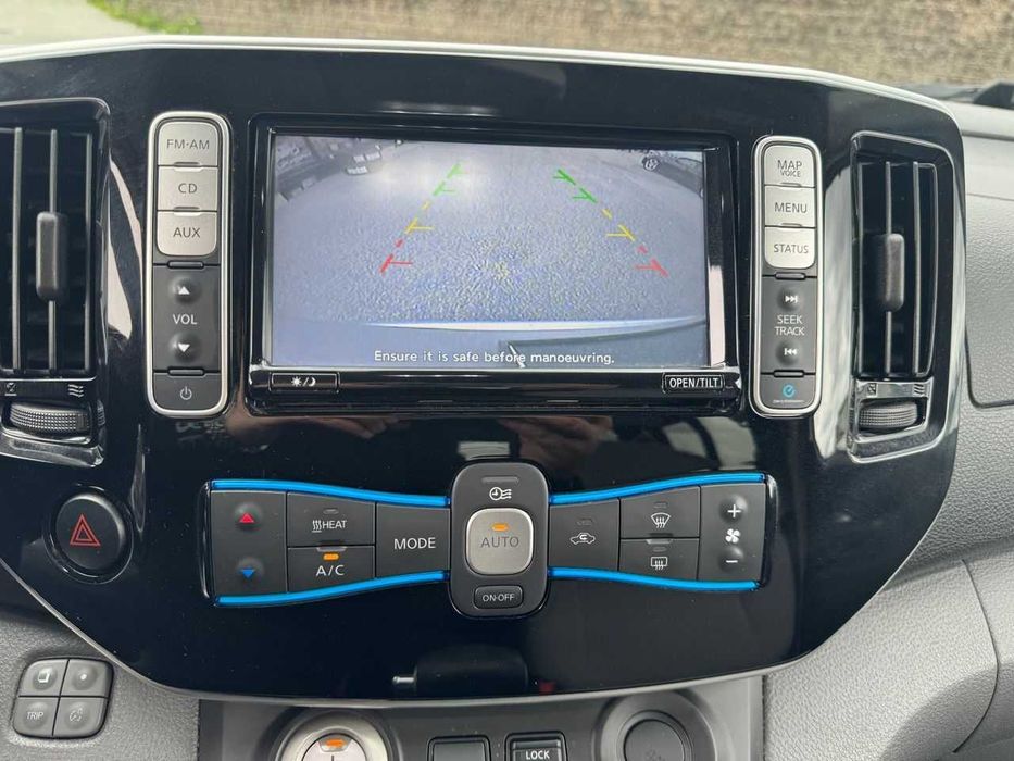 2015 Nissan e-NV200 пасажир 5 місць з Норвегії