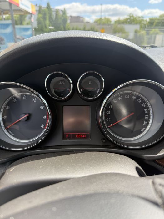 Opel Insignia 2.0T 2008r