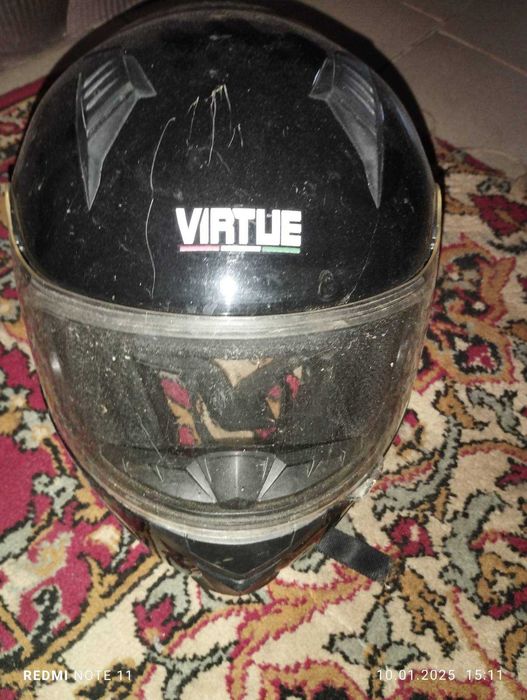 Мотошлем черный  шлем для мото