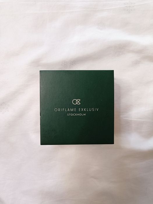 Relógio novo de marca