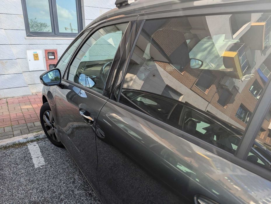 C4 PICASSO 5+2 lugares