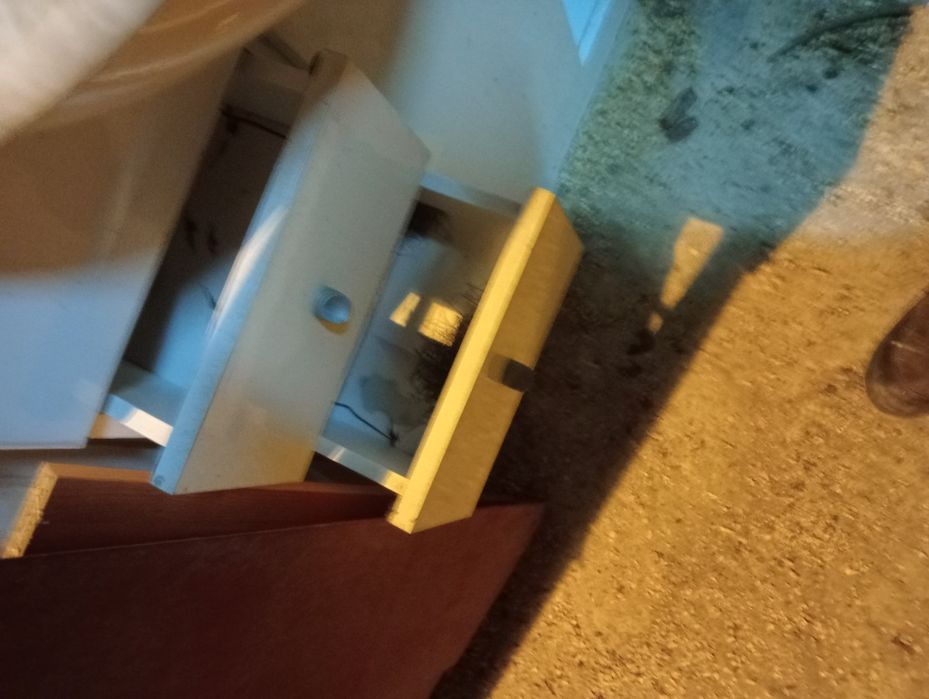 Móveis sala e casa de banho