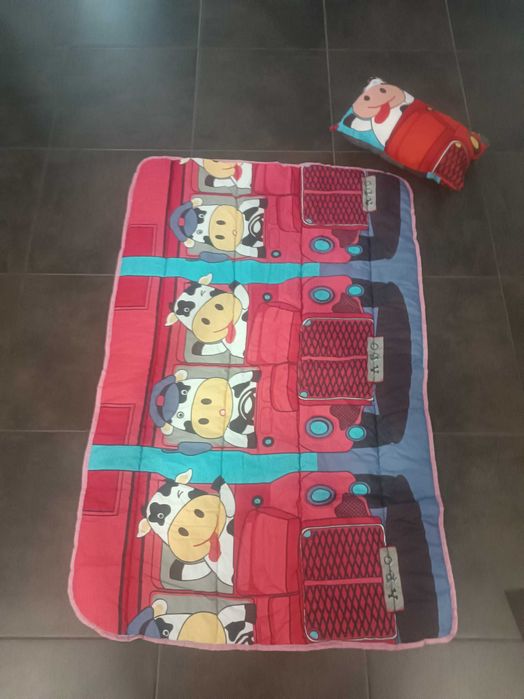 Novo edredão cama de bebé