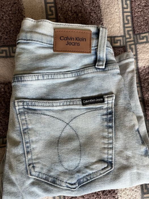 Джинси calvin klein