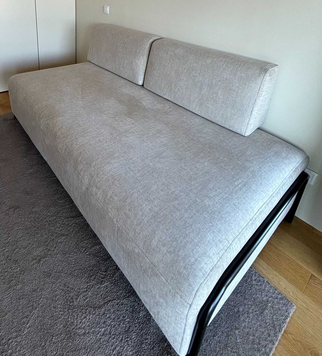 Vendo SOFÁ CAMA NOVO muito Prático flexível e Ajustável ao dia a dia