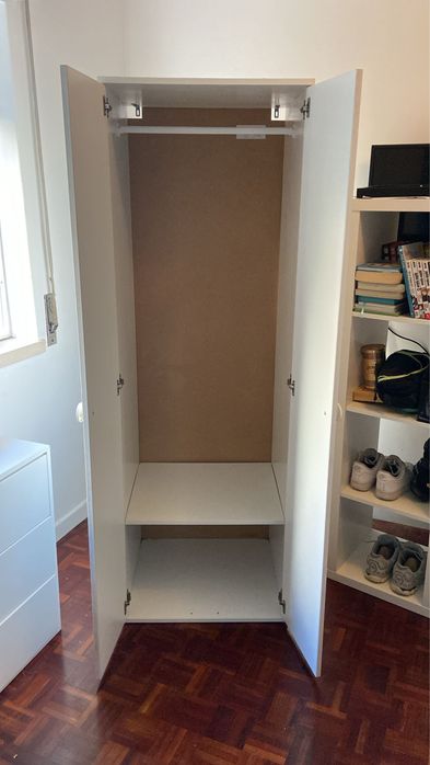 Recheio de casa!! Rack , Roupeiro e Puff - VALOR DE CADA NA DeSCRIÇÃO.