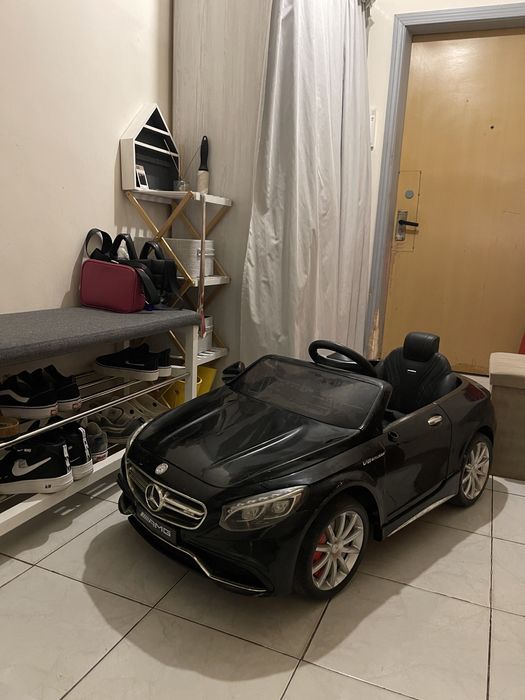 Дитячий Електромобіль mercedes s63 amg black