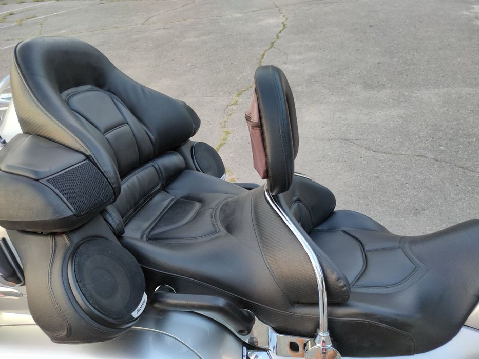 HONDA GOLD WING 1800 , 39000 родного пробега  новая резина Bridgestone