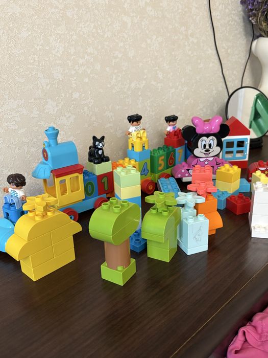 Продам великий набір LEGO DUPLO.