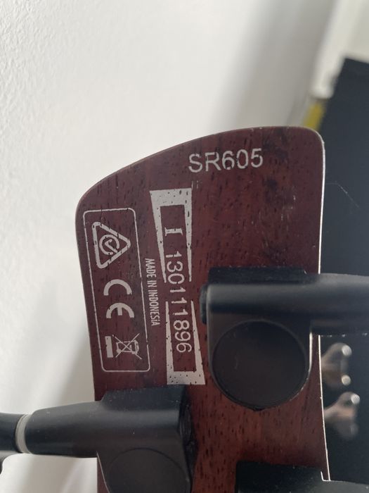 Gitara basowa Ibanez SR605, preamp Darkglass