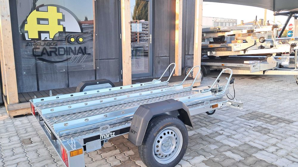 Atrelado NOVO Marca MARTZ mod. GP3 Premium Piso alumínio.