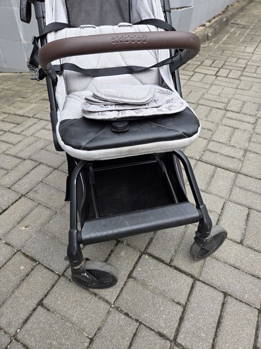 Przednie kolka wozka skidoo