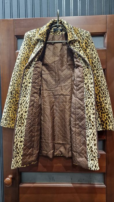 Пальто- пиджак велюровый.