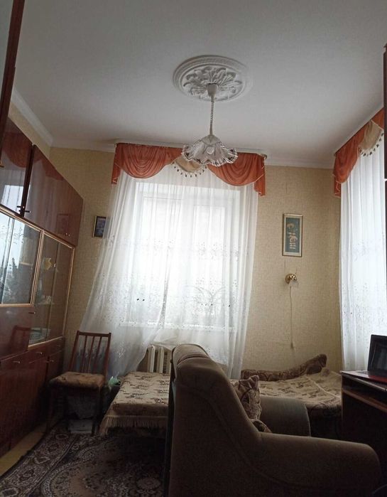 Продаж 1 поверхового будинку на Старому місті
