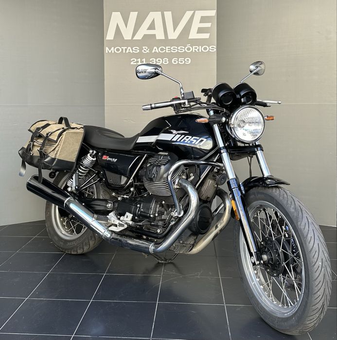 Moto Guzzi V7 850 ( 18 meses garantia)