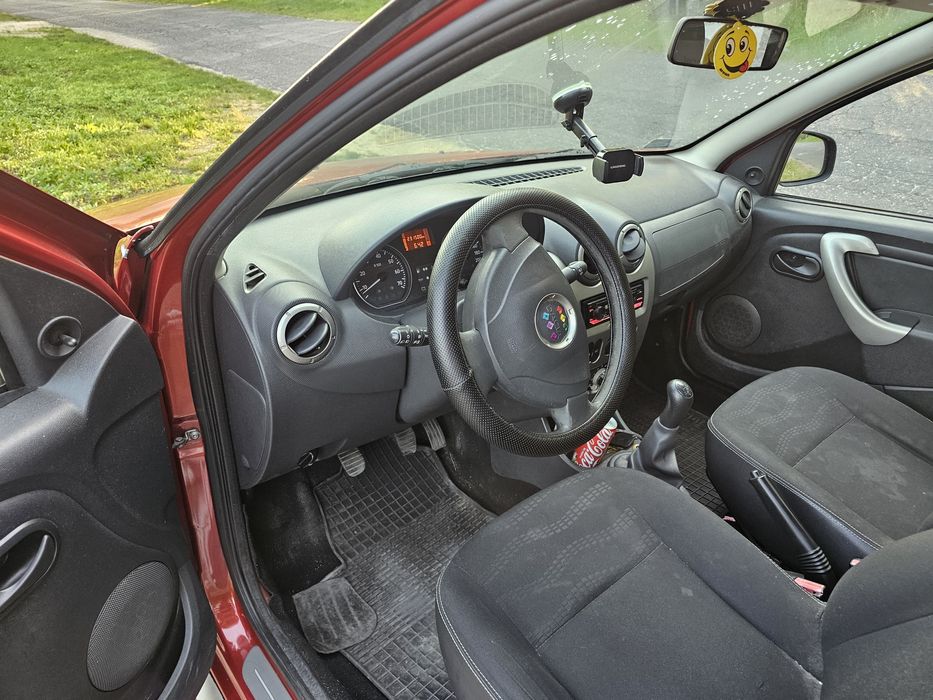 Dacia sprzedam zamienie