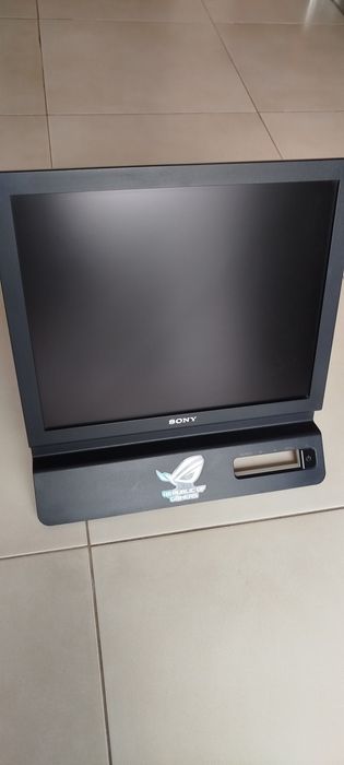 Monitor Sony 17 polgadas