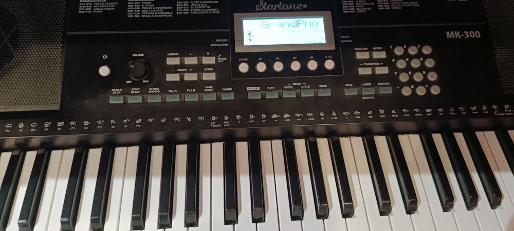 Teclado startone MK 300
