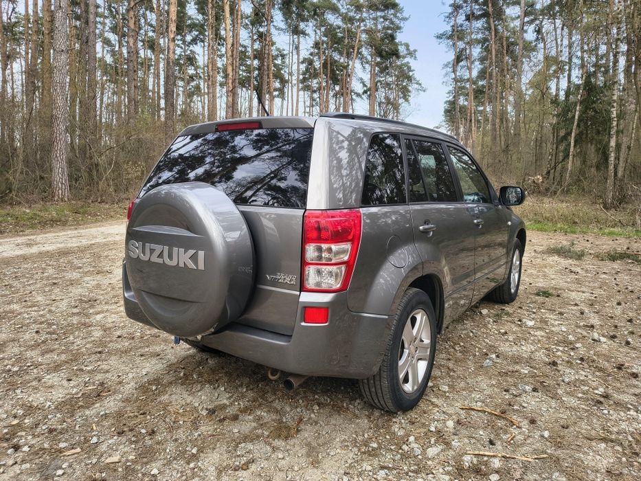 Suzuki Grand Vitara 2 2.0 LPG