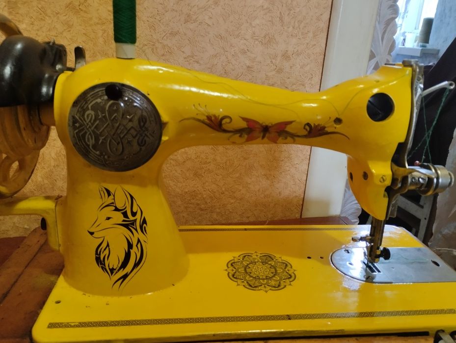 Швейная машина,, Подолка,,