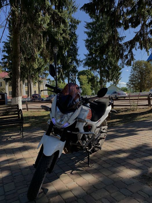 Обични продаж ліфан кп200