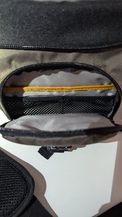 Сумка Lowepro Nova 140 AW