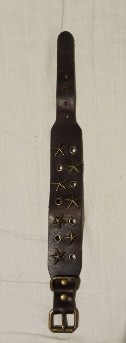 Кожаный браслет напульсник