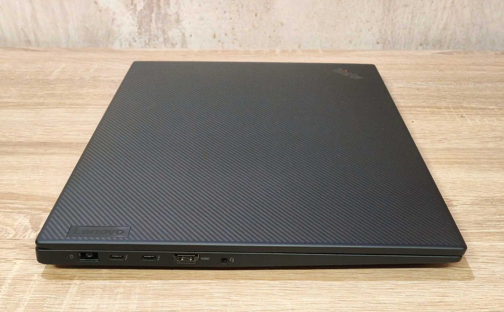 Lenovo ThinkPad P1 Gen 4 IPS 4K Touch i7-11850H SSD 512Gb, 16Gb RAM Nvidia Quadro T1200, 4Gb
