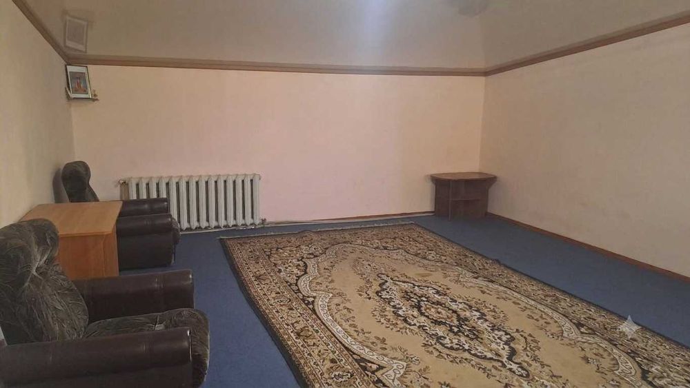Продається КОМПЛЕКС (житловий будинок + готовий бізнес), розташований за адресою: м. Київ, Голосіївський р-н, вул. Вітянська, 1  Столичне шосе