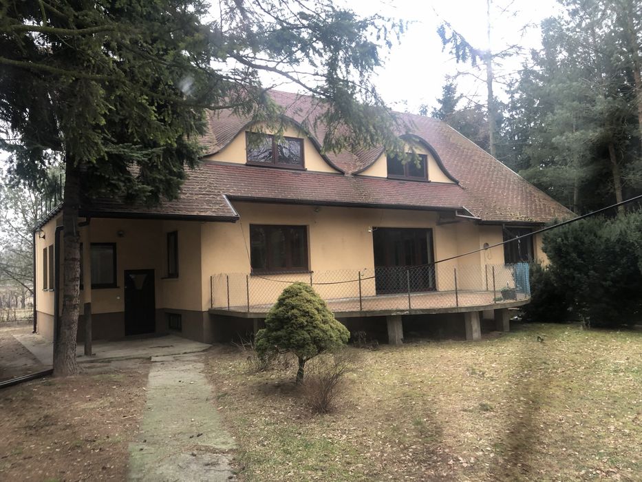 Wynajme dom z dzialka 1800 m2